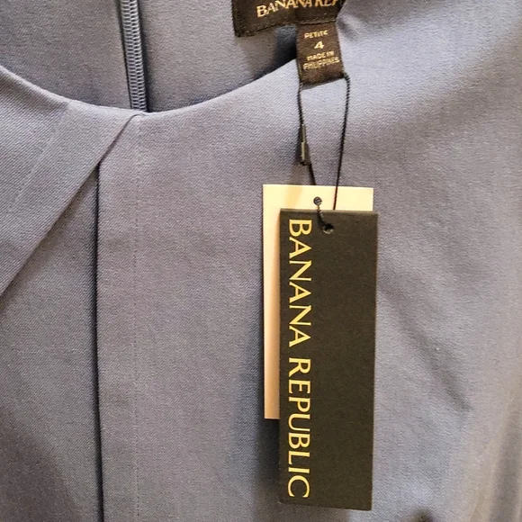 Banana Republic Bi-stretch Pleat Dress - NWT - Picture 4 of 4